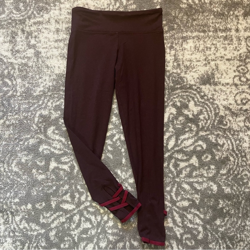 Victoria's Secret Women's Maroon Leggings